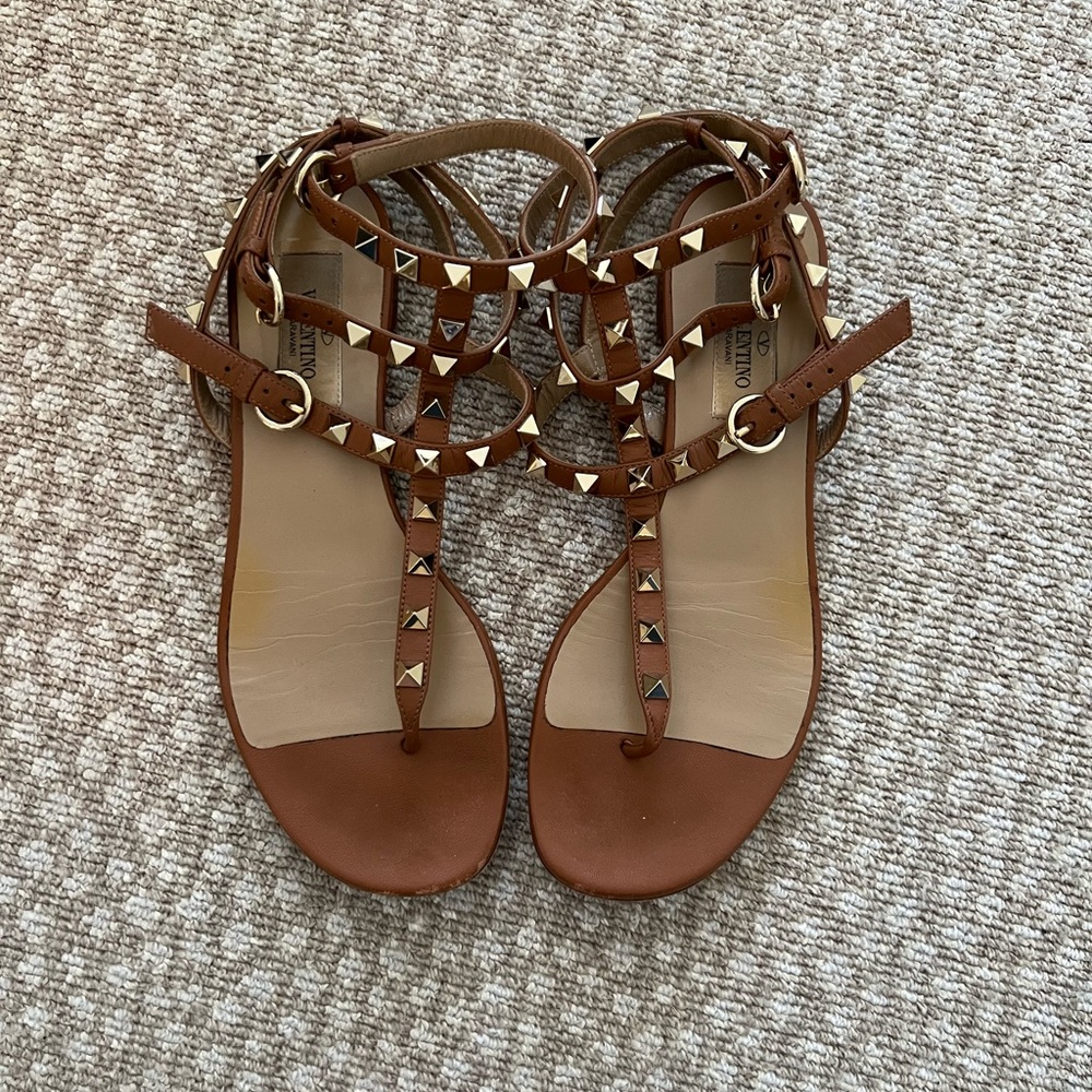 Valentino Rockstud sandal flats size 36